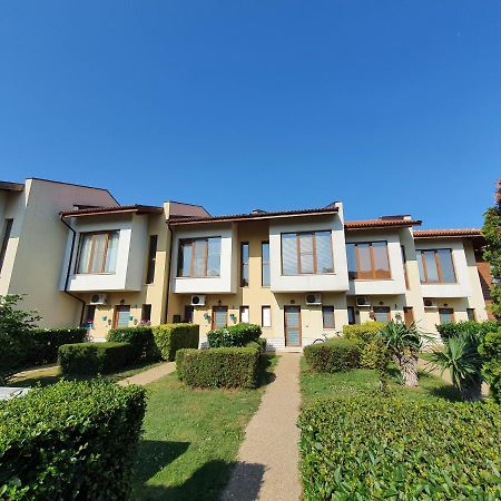 Golf Villa In Lighthouse Golf & Spa Resort Balchik Exterior photo